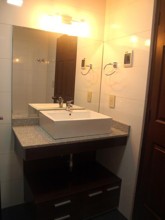 HB Apartament Sopocachi Apartment La Paz Bilik gambar
